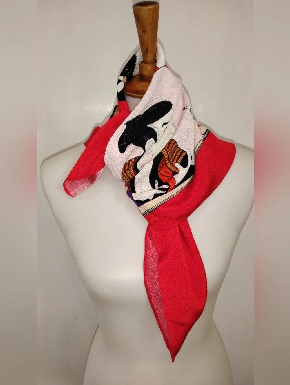 TEXTURED SILK JAPANESE SCARF
